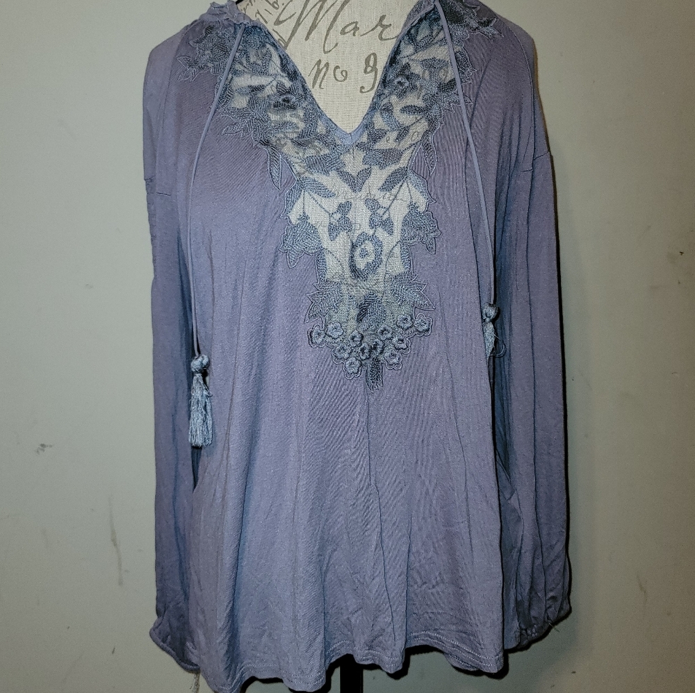 Women's Cute BKE Shirt